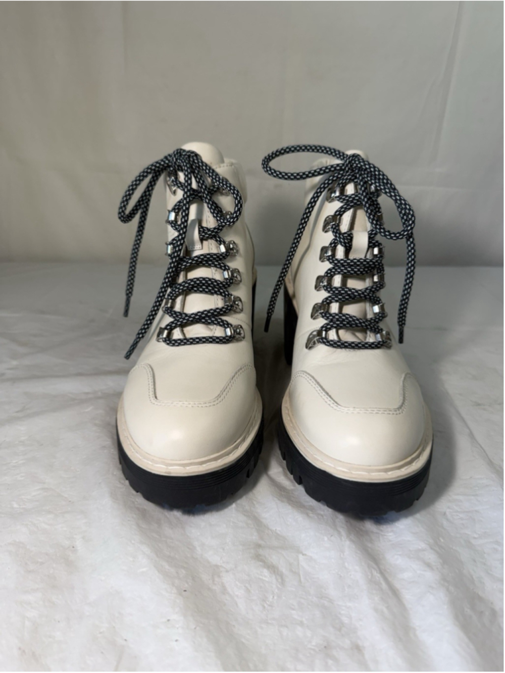 Marc‎ Fisher LTD Waldo Lug sole Combat Boot size 7 M white leather - Picture 4 of 13